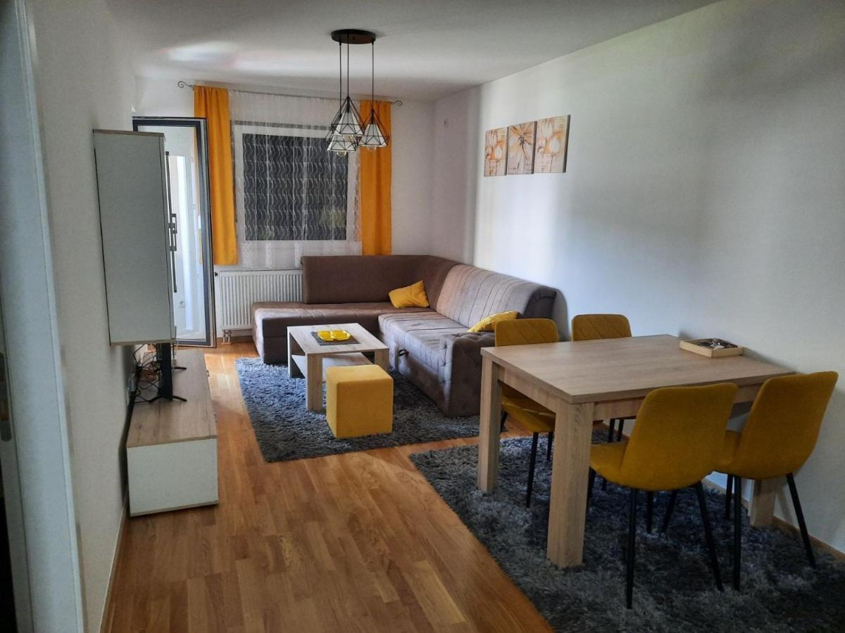 Apartman Bulevar Doboj Luaran gambar